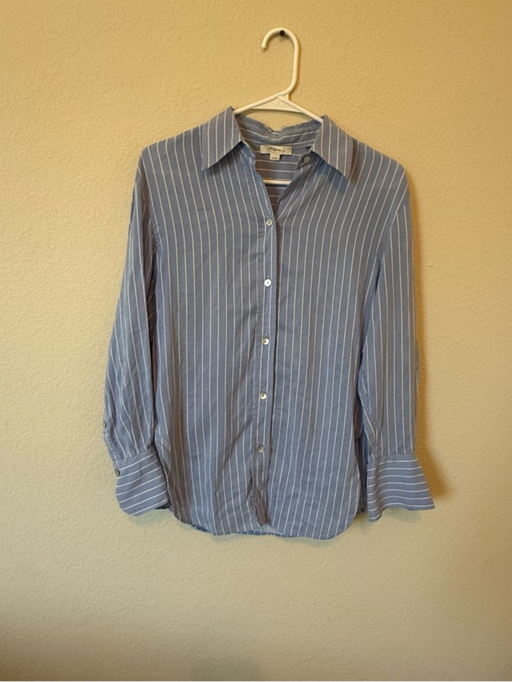 Vince Blue White Stripe Button Down Shirt XS Linen Blend Sleeve Lightweight